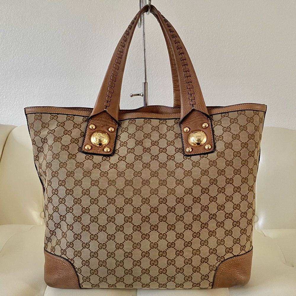 Gucci Large Signature Leather Tote